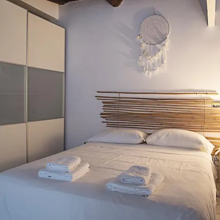 Splendido Loft Nel Cuore Antico * Neapel