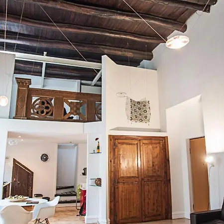 Splendido Loft Nel Cuore Antico Napoli