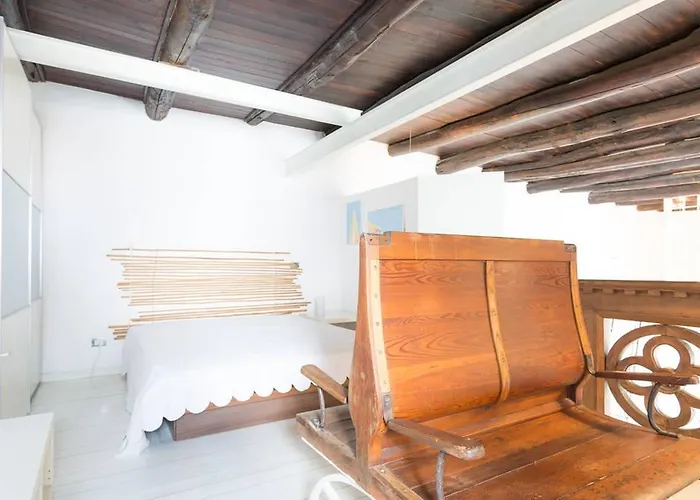 Splendido Loft Nel Cuore Antico * 나폴리